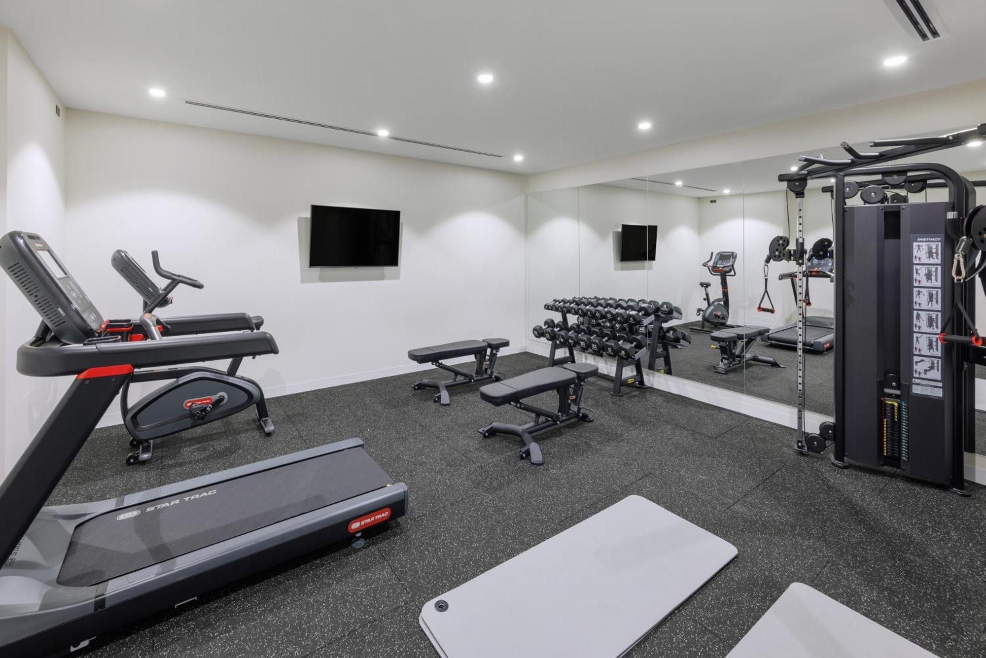 Punthill Tuggeranong Apartment