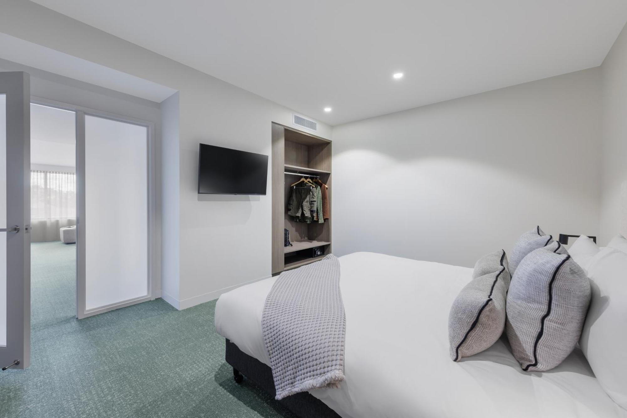 Punthill Tuggeranong Apartment Canberra